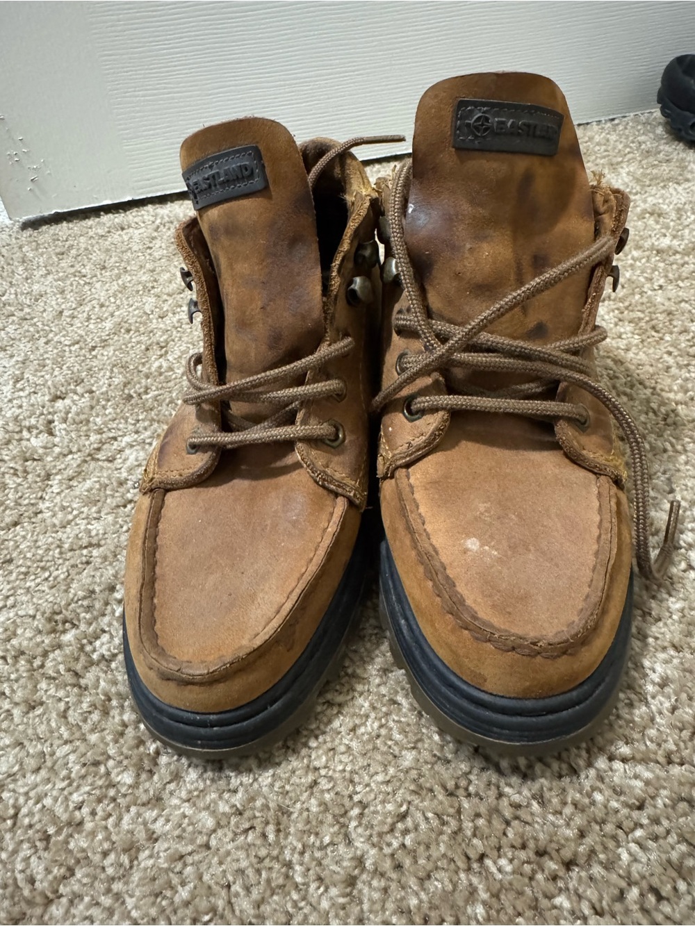 Eastland Men’s Tan Brown Suede Moc Toe Boots